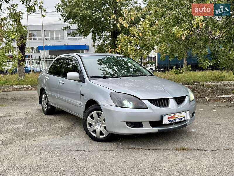 Mitsubishi Lancer 2005