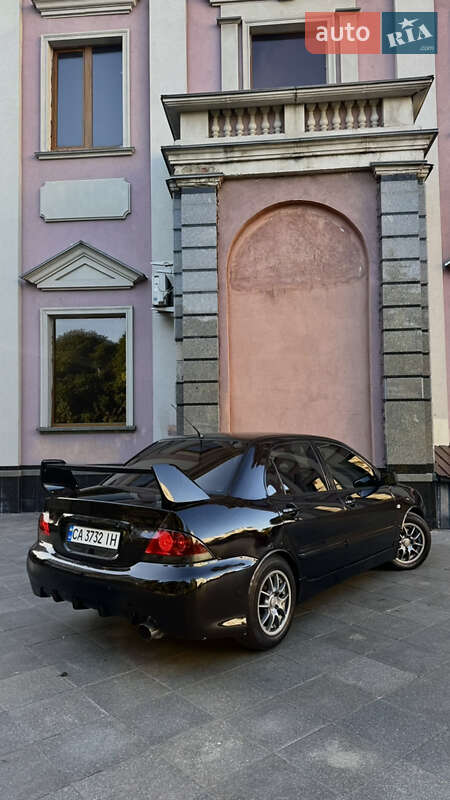 Седан Mitsubishi Lancer 2006 в Черкасах