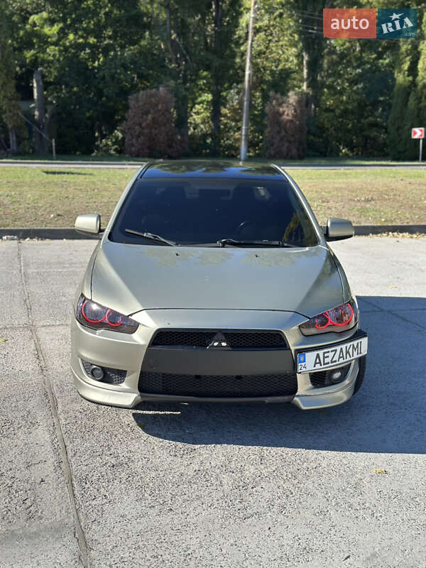 Седан Mitsubishi Lancer 2008 в Черкассах