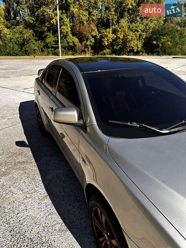 Седан Mitsubishi Lancer 2008 в Черкассах