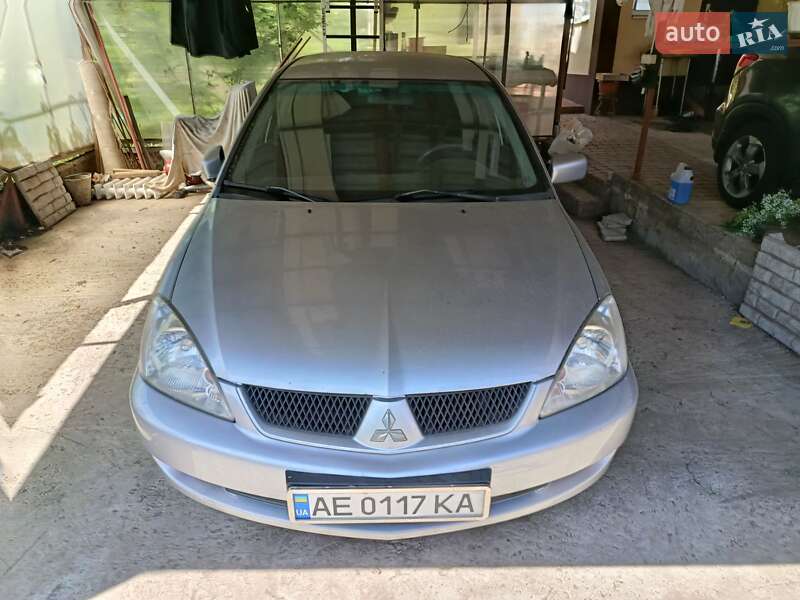 Седан Mitsubishi Lancer 2006 в Дніпрі