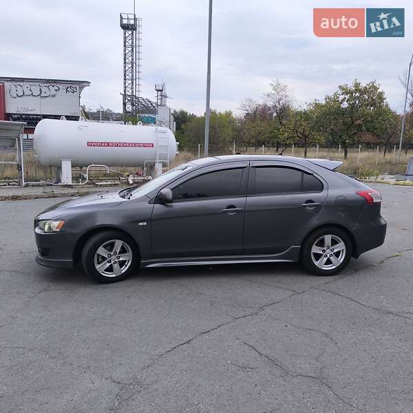 Хэтчбек Mitsubishi Lancer 2008 в Днепре