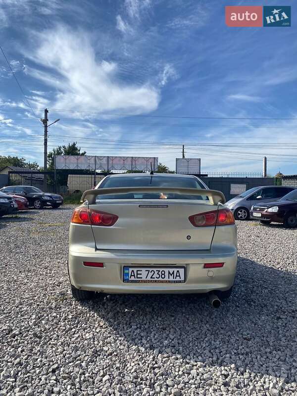 Седан Mitsubishi Lancer 2008 в Днепре