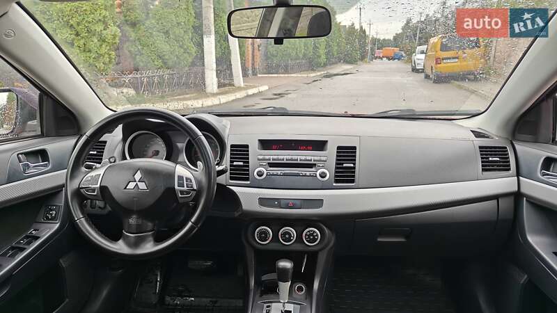 Седан Mitsubishi Lancer 2007 в Киеве
