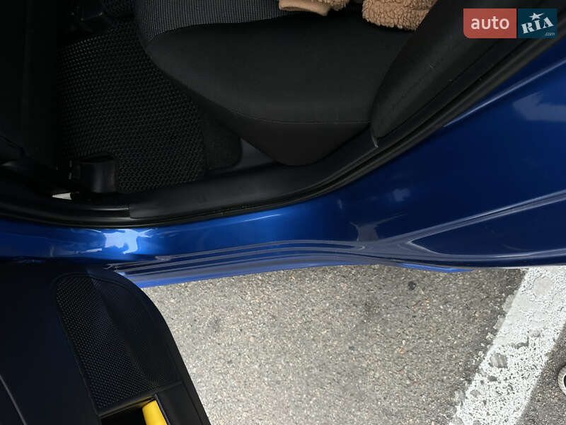 Седан Mitsubishi Lancer 2009 в Запорожье