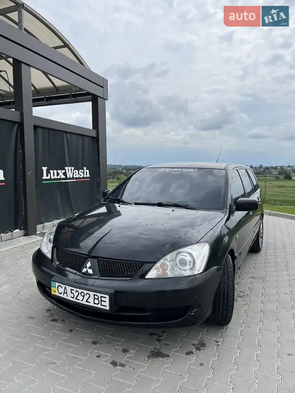 Mitsubishi Lancer