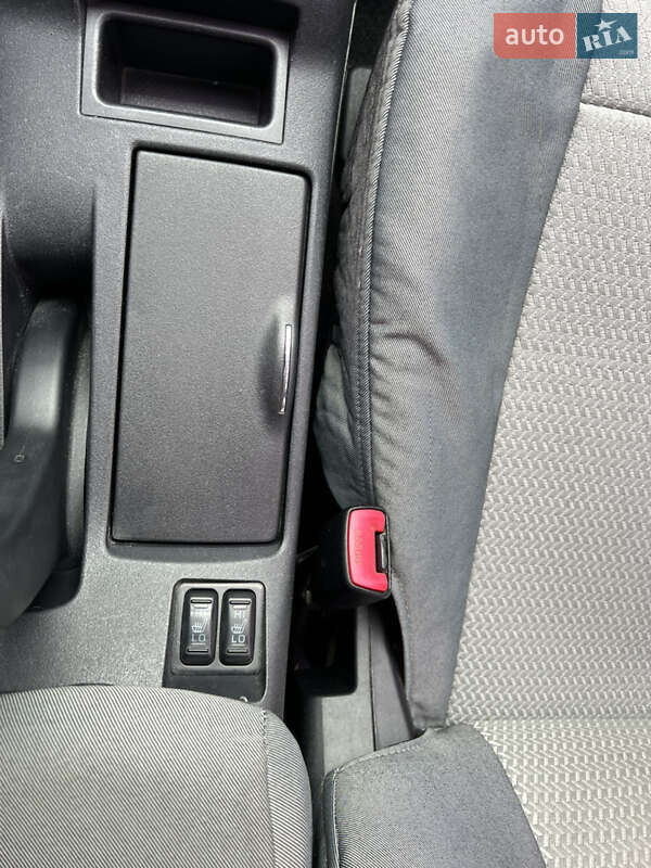 Седан Mitsubishi Lancer 2012 в Виннице