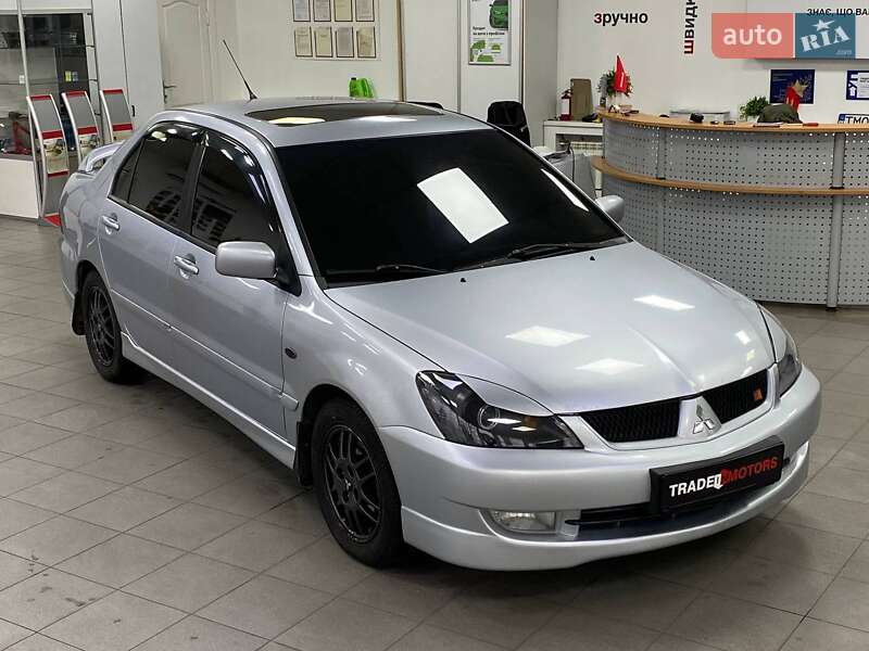 Седан Mitsubishi Lancer 2007 в Киеве