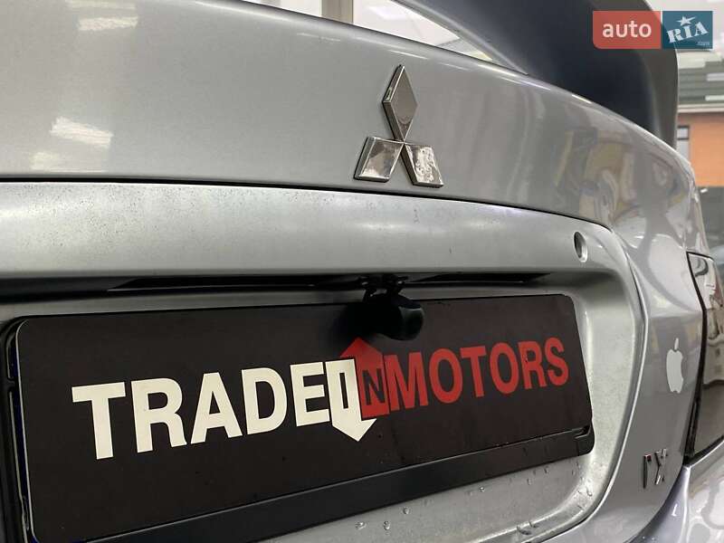 Седан Mitsubishi Lancer 2007 в Киеве