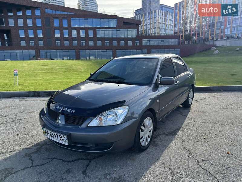 Седан Mitsubishi Lancer 2006 в Днепре
