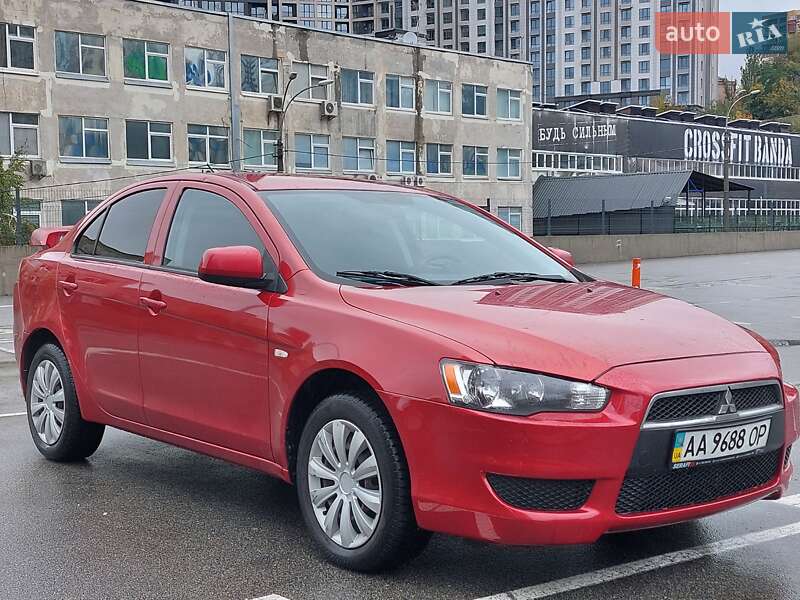 Седан Mitsubishi Lancer 2011 в Киеве фото 2 Седан Mitsubishi Lancer 2011 в Киеве