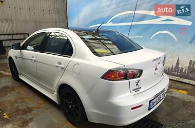 Седан Mitsubishi Lancer 2017 в 