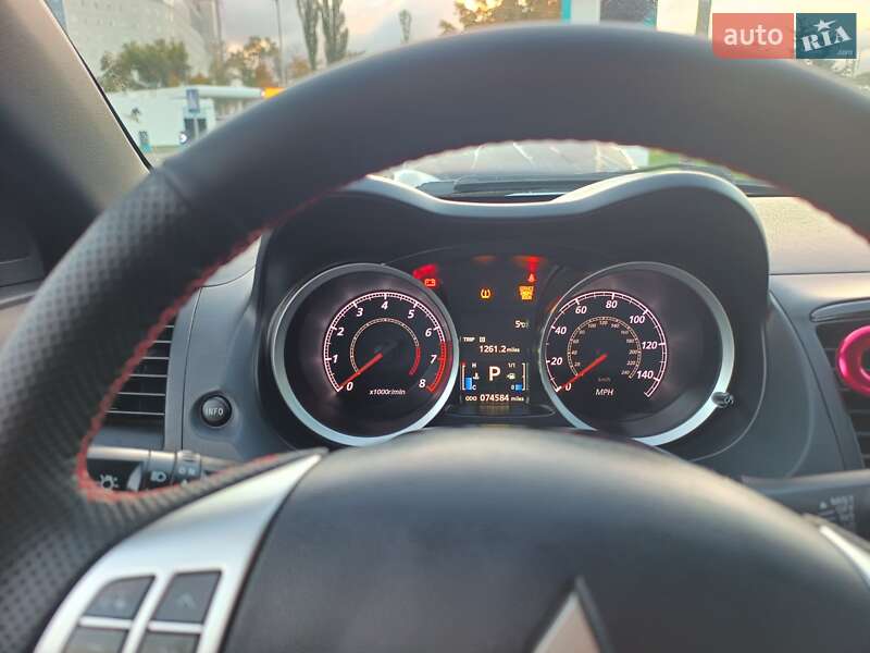 Седан Mitsubishi Lancer 2017 в Києві