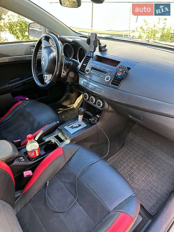 Седан Mitsubishi Lancer 2008 в Киеве