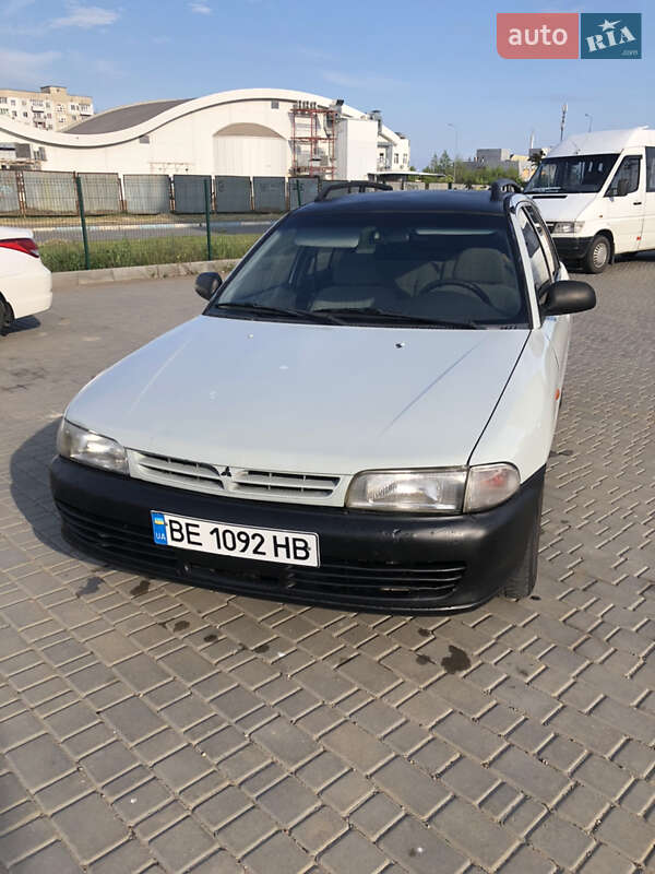 Універсал Mitsubishi Lancer 1995 в Южному