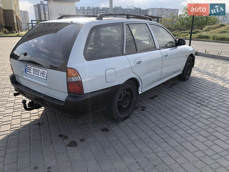 Універсал Mitsubishi Lancer 1995 в Южному