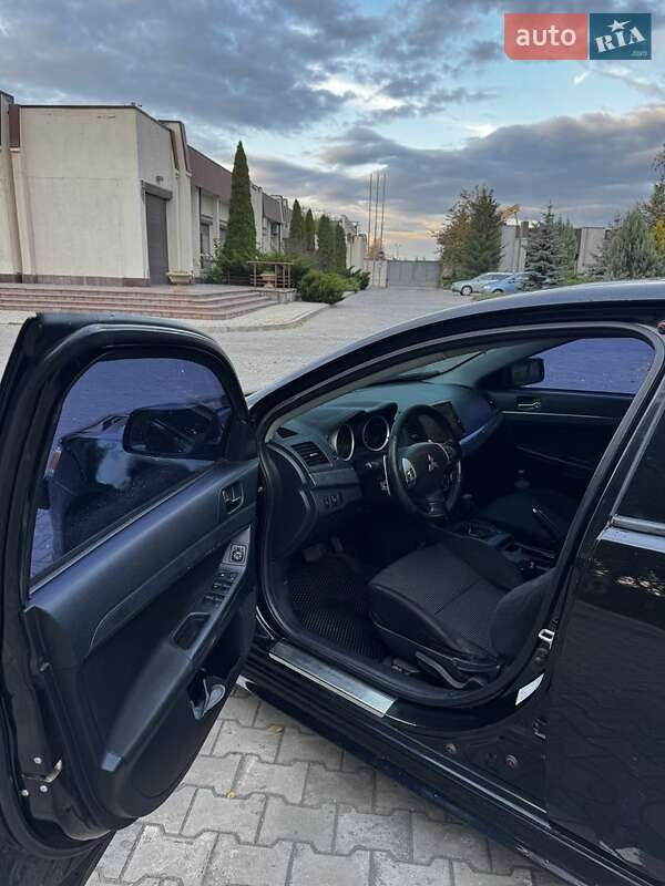 Седан Mitsubishi Lancer 2007 в Павлограде