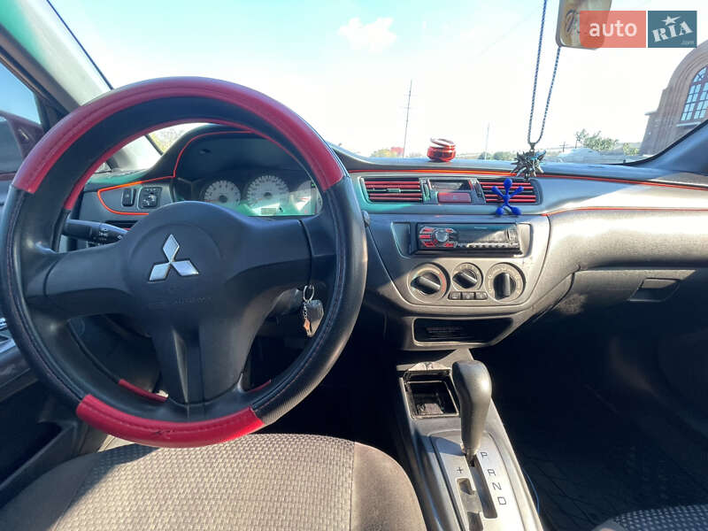 Седан Mitsubishi Lancer 2006 в Николаеве