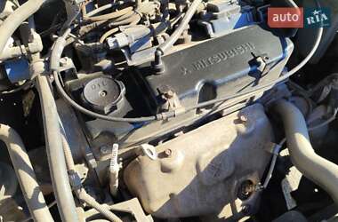 Седан Mitsubishi Lancer 2006 в  фото 21 Седан Mitsubishi Lancer 2006 в