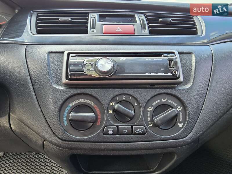 Універсал Mitsubishi Lancer 2003 в Харкові