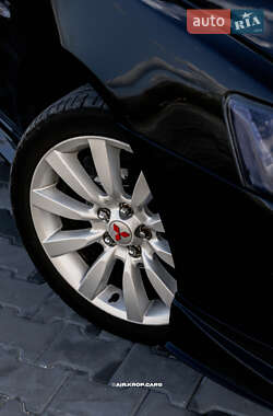 Седан Mitsubishi Lancer 2011 в 