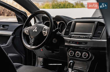 Седан Mitsubishi Lancer 2011 в 