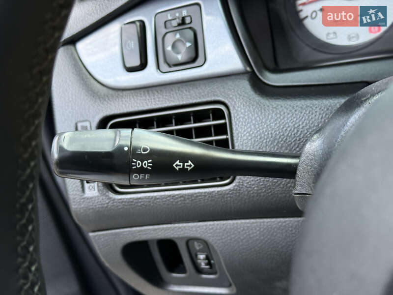 Седан Mitsubishi Lancer 2007 в Днепре