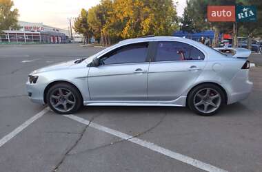 Седан Mitsubishi Lancer 2008 в  фото 12 Седан Mitsubishi Lancer 2008 в