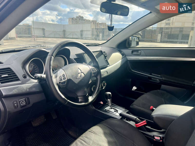 Седан Mitsubishi Lancer 2008 в Києві