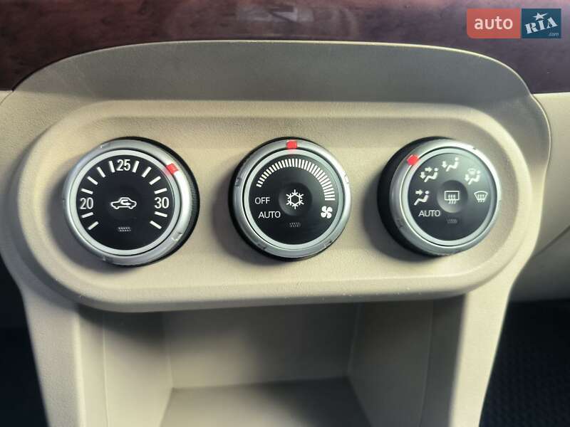 Седан Mitsubishi Lancer 2008 в Киеве