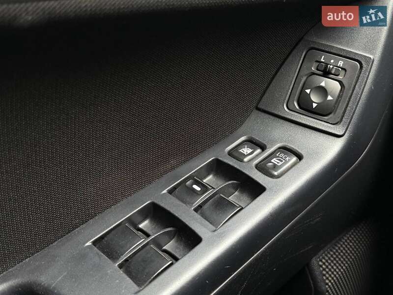 Седан Mitsubishi Lancer 2008 в Киеве