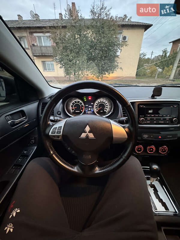 Седан Mitsubishi Lancer 2013 в Кобеляках