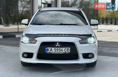 Седан Mitsubishi Lancer 2012 в 