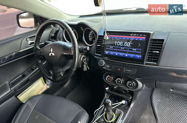 Седан Mitsubishi Lancer 2012 в 