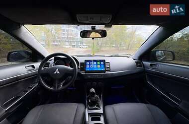 Седан Mitsubishi Lancer 2007 в  фото 4 Седан Mitsubishi Lancer 2007 в