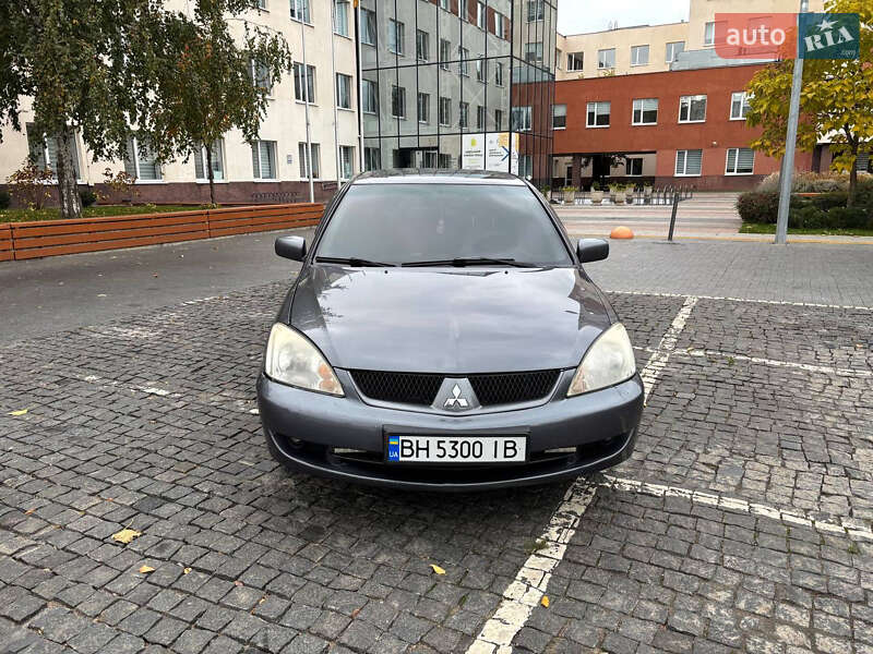 Седан Mitsubishi Lancer 2009 в Одессе