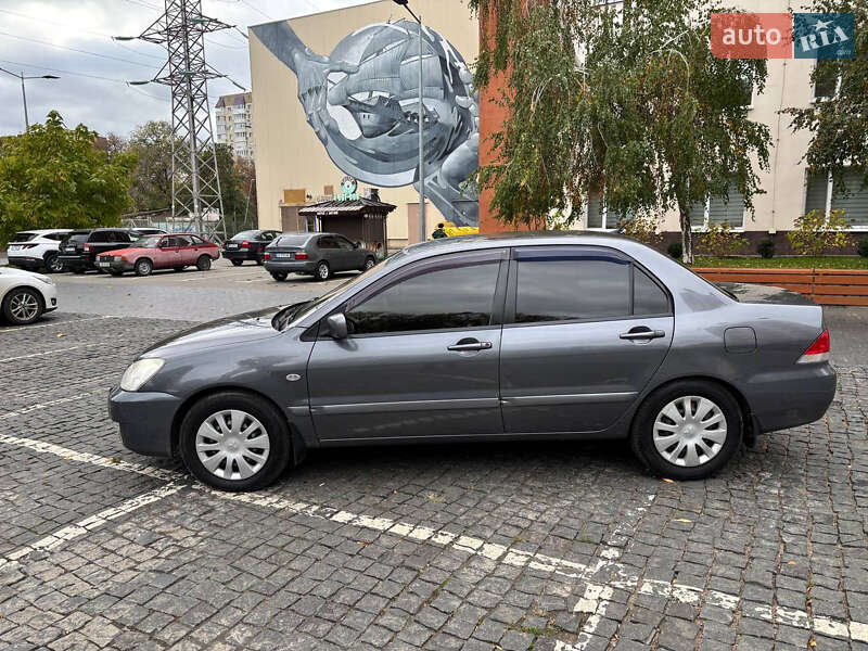 Седан Mitsubishi Lancer 2009 в Одессе