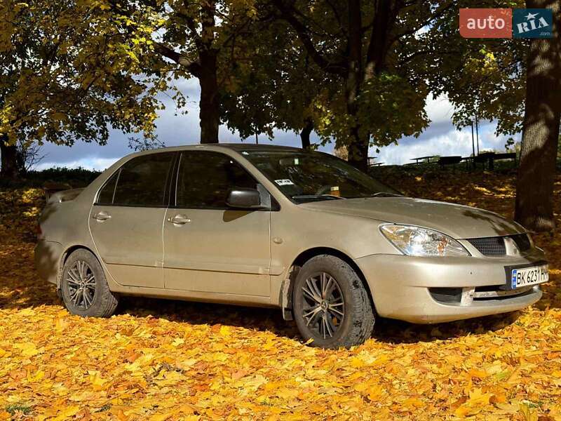 Седан Mitsubishi Lancer 2008 в Гоще