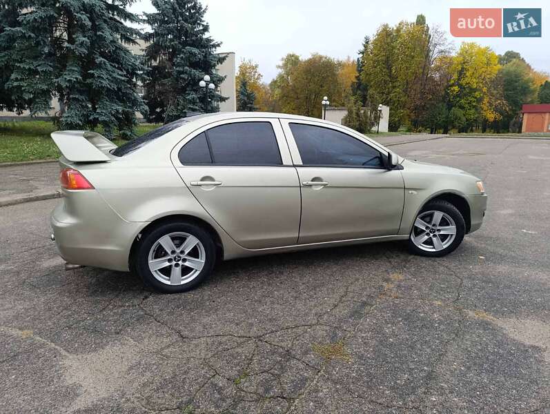 Седан Mitsubishi Lancer 2007 в Драбове фото 5 Седан Mitsubishi Lancer 2007 в Драбове