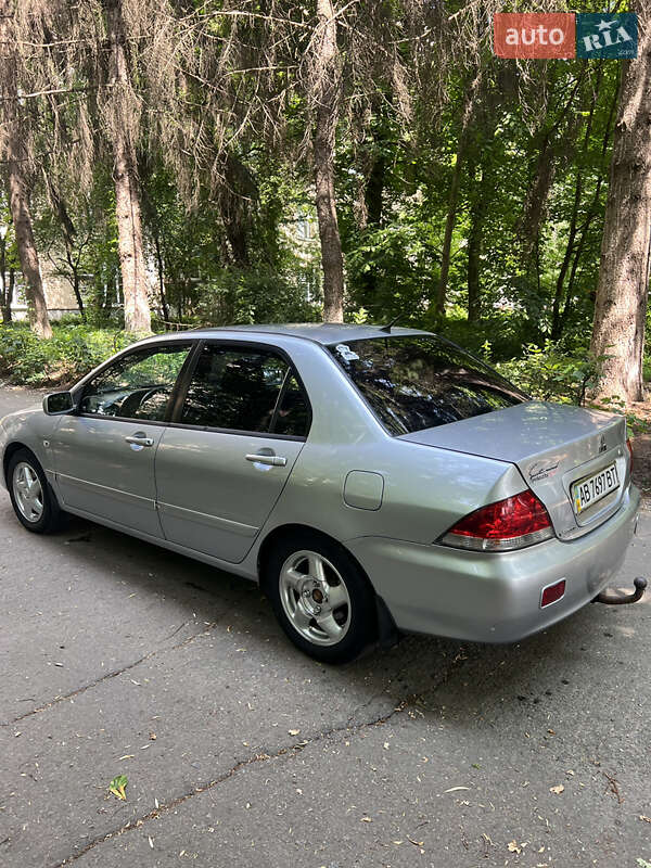 Седан Mitsubishi Lancer 2006 в Виннице фото 5 Седан Mitsubishi Lancer 2006 в Виннице