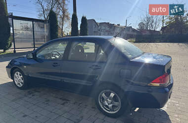 Седан Mitsubishi Lancer 2006 в  фото 2 Седан Mitsubishi Lancer 2006 в