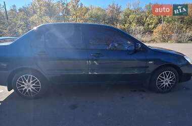 Седан Mitsubishi Lancer 2006 в  фото 4 Седан Mitsubishi Lancer 2006 в