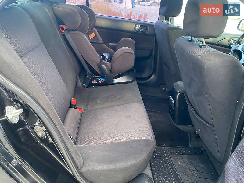 Седан Mitsubishi Lancer 2007 в Львове фото 16 Седан Mitsubishi Lancer 2007 в Львове