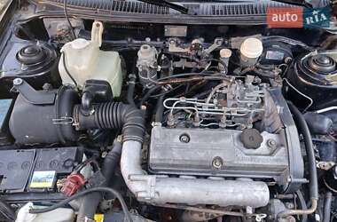 Універсал Mitsubishi Lancer 1995 в  фото 9 Універсал Mitsubishi Lancer 1995 в