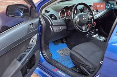 Седан Mitsubishi Lancer 2011 в  фото 23 Седан Mitsubishi Lancer 2011 в