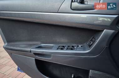 Седан Mitsubishi Lancer 2011 в  фото 38 Седан Mitsubishi Lancer 2011 в