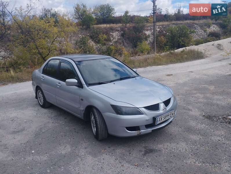 Седан Mitsubishi Lancer 2005 в Изюме фото 2 Седан Mitsubishi Lancer 2005 в Изюме