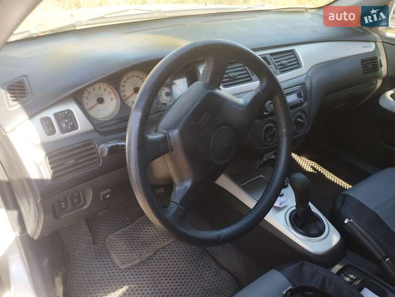 Седан Mitsubishi Lancer 2005 в Изюме фото 11 Седан Mitsubishi Lancer 2005 в Изюме