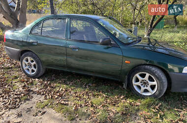 Седан Mitsubishi Lancer 2004 в  фото 3 Седан Mitsubishi Lancer 2004 в