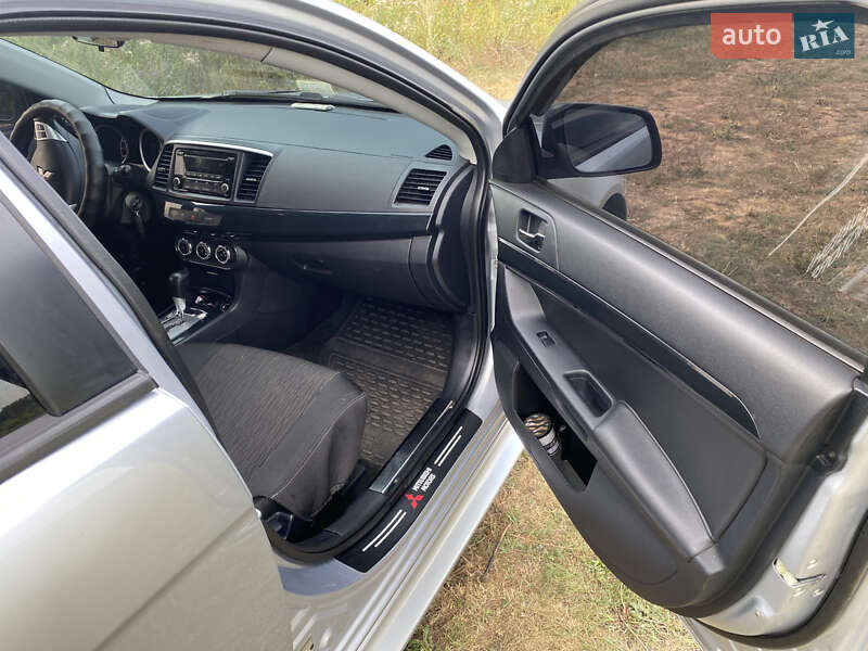 Седан Mitsubishi Lancer 2013 в Зміїві фото 13 Седан Mitsubishi Lancer 2013 в Зміїві